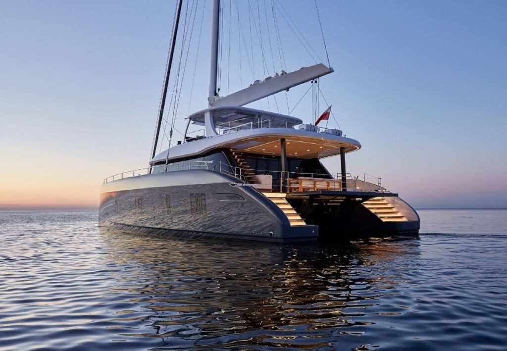 catamaran SUNREEF 80